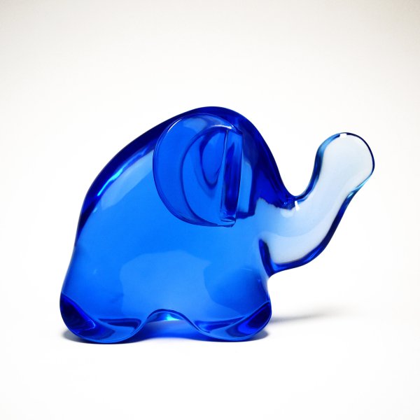 ORIENTAL BLUE